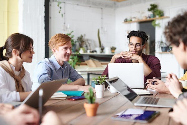 Boostez vos revenus avec un site de parrainage efficace